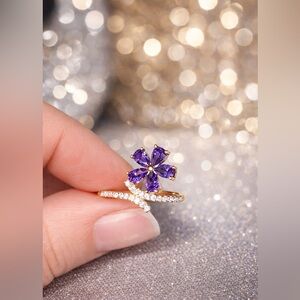 Elegant Purple Flower Ring